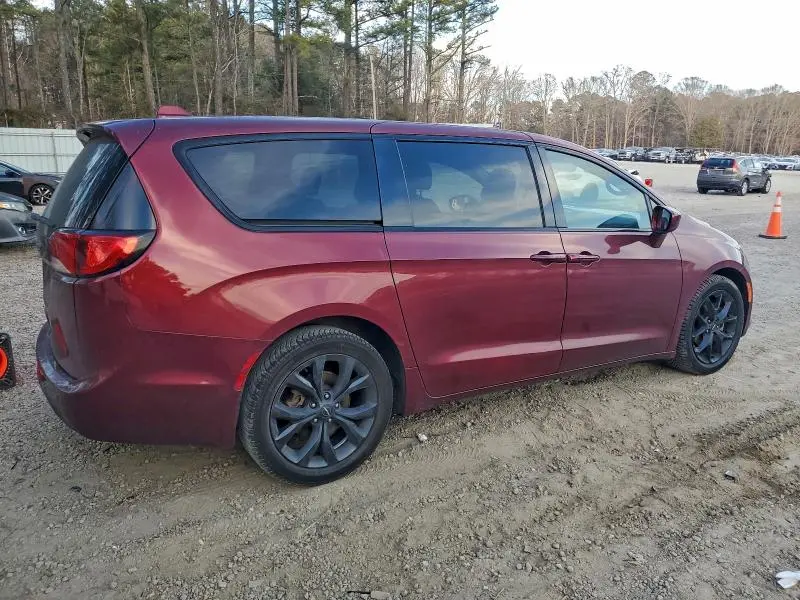 2020 CHRYSLER PACIFICA TOURING  