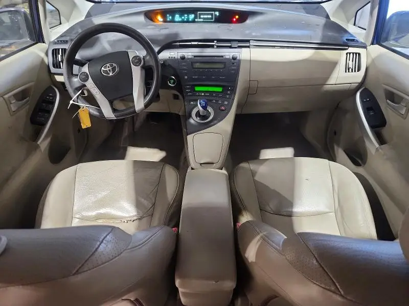 2011 TOYOTA PRIUS THREE  