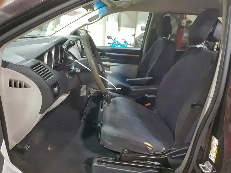 2010 DODGE GRAND CARAVAN SE  