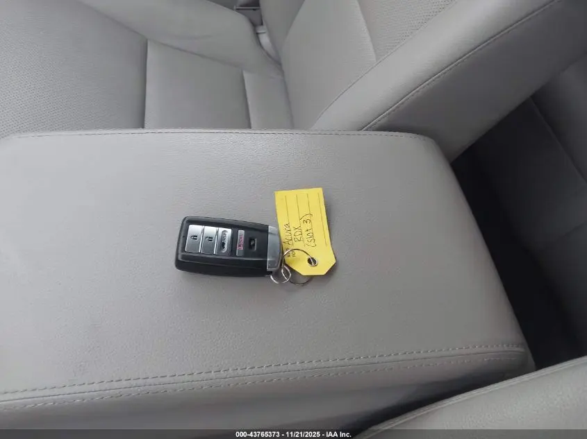 2016 ACURA RDX TECHNOLOGY   ACURAWATCH PLUS PACKAGES/TECHNOLOGY PACKAGE