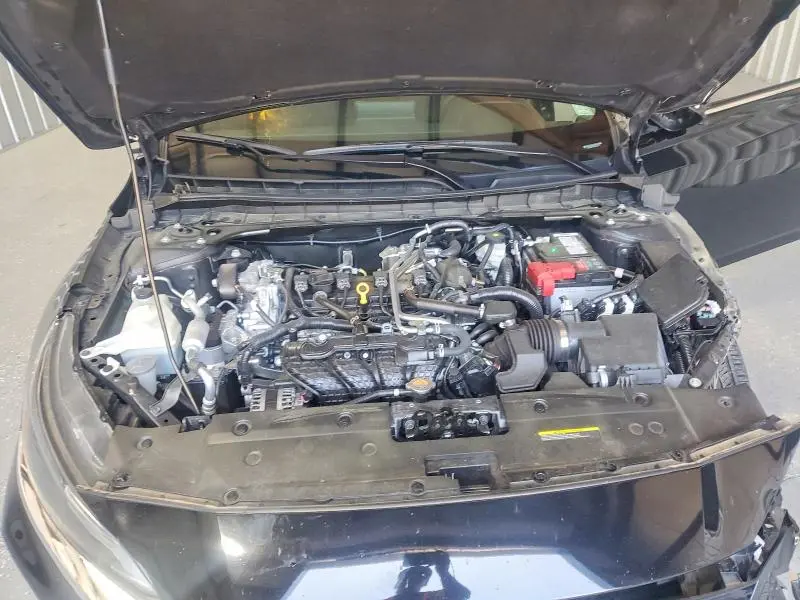 2024 NISSAN ALTIMA SV  