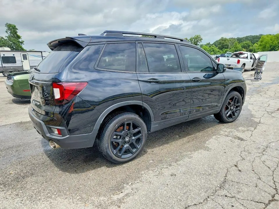 2025 HONDA PASSPORT BLACK EDITION  