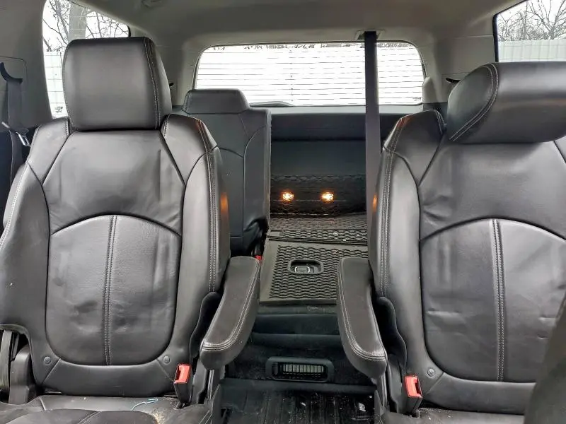 2015 GMC ACADIA SLT-1  