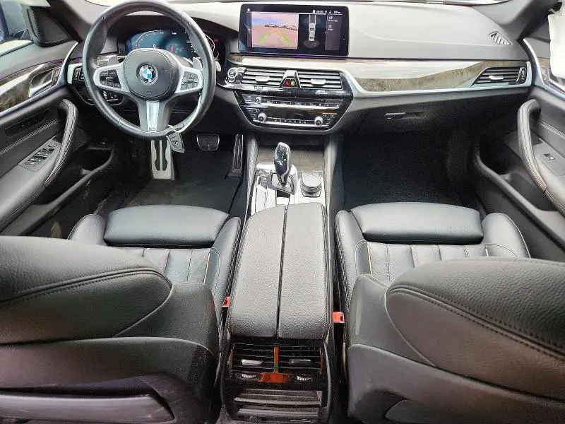 2022 BMW 530 I  