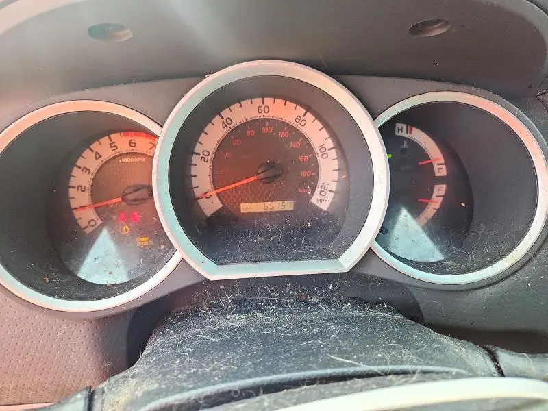 2015 TOYOTA TACOMA BASE  