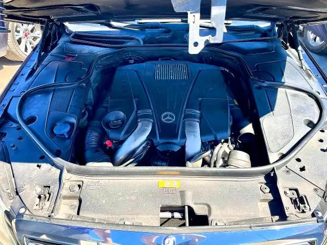 2014 MERZ S 550 BLACK