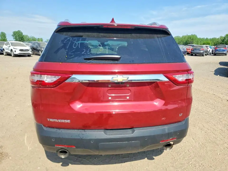 2018 CHEVROLET TRAVERSE LT  