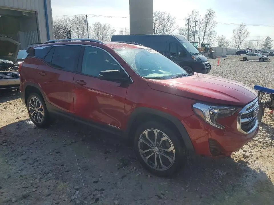 2019 GMC TERRAIN SLT  