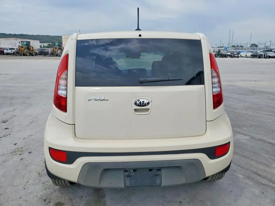 2013 KIA SOUL BASE  