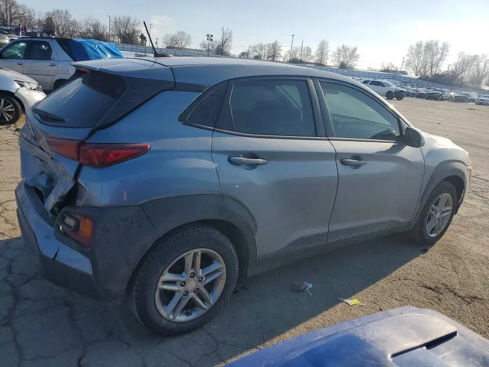 2019 HYUNDAI KONA SE  