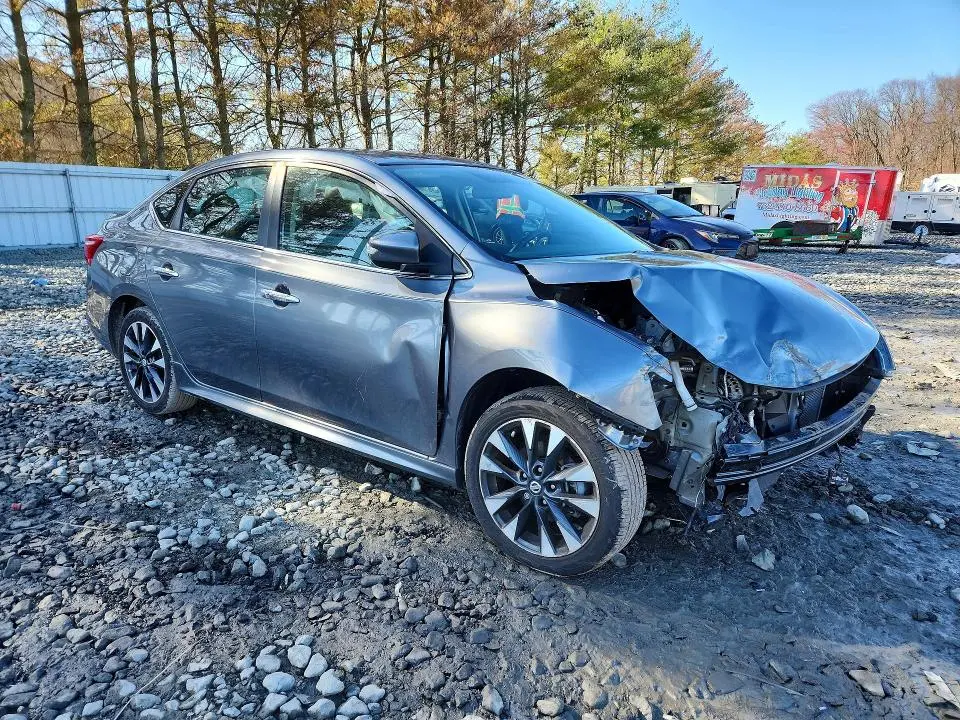 2019 NISSAN SENTRA SR  