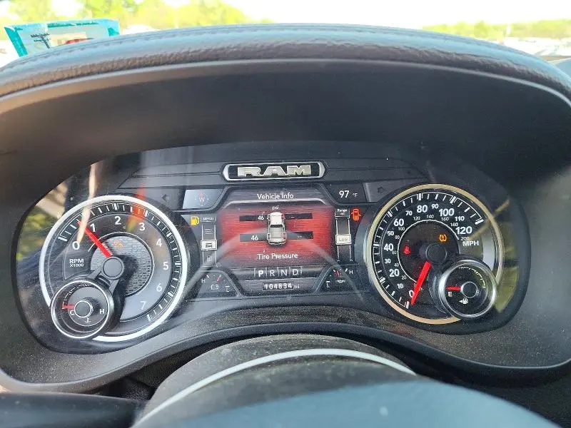 2019 RAM 1500 LARAMIE  