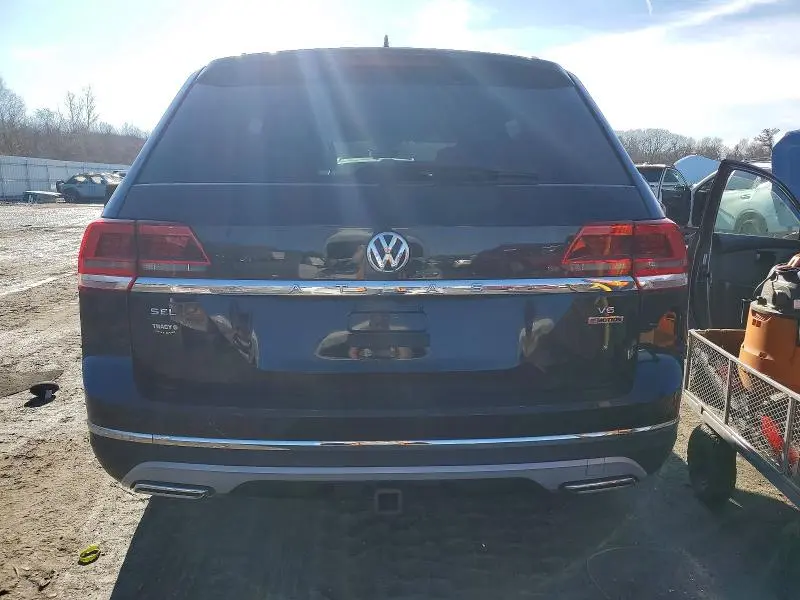 2018 VOLKSWAGEN ATLAS SEL PREMIUM  