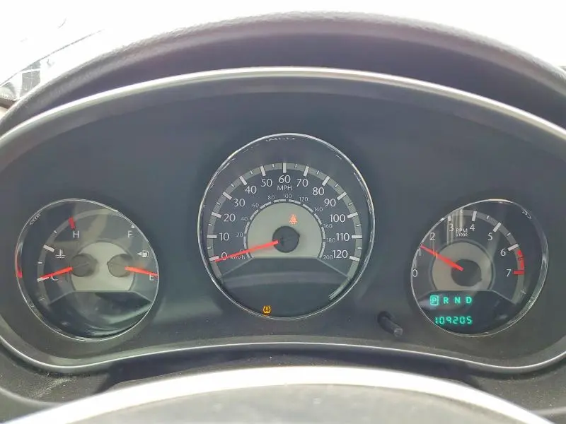 2012 CHRYSLER 200 LX  