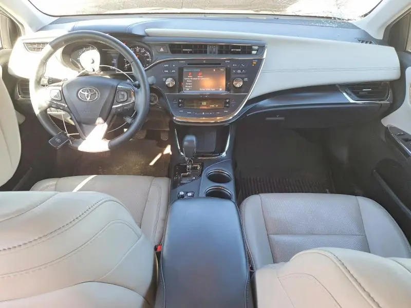 2016 TOYOTA AVALON XLE  