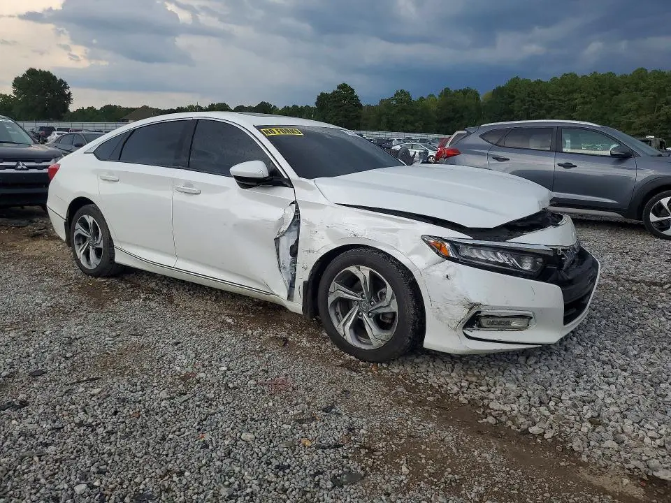 2019 HONDA ACCORD EX  