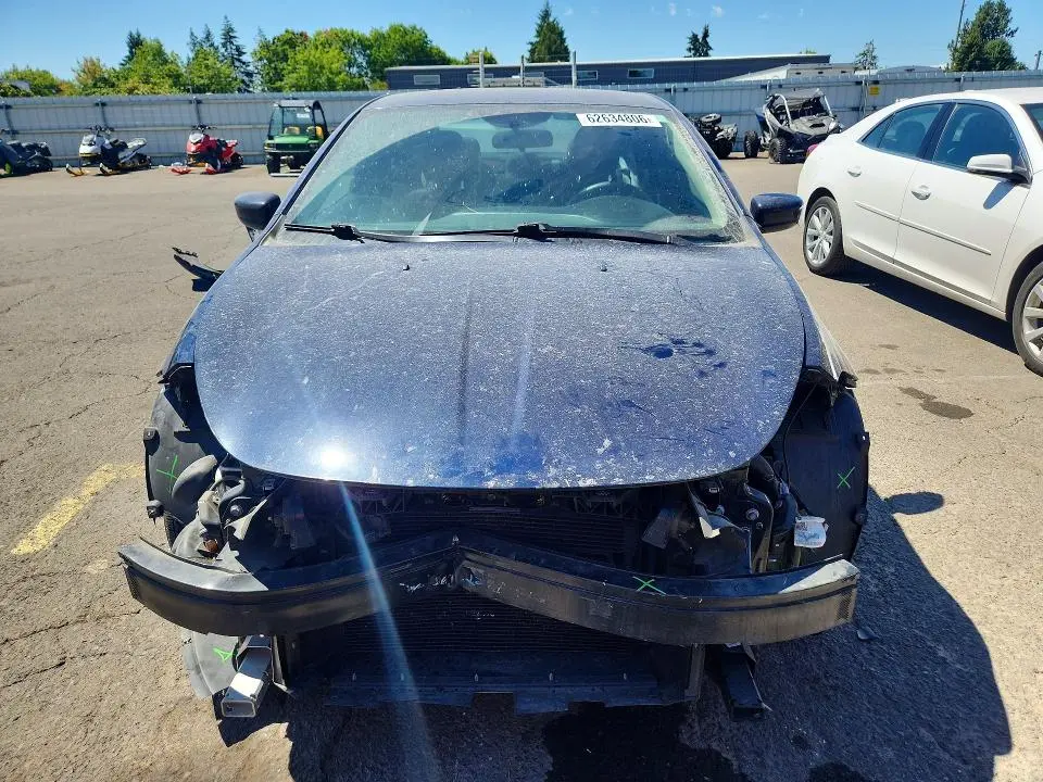 2013 DODGE DART SE  