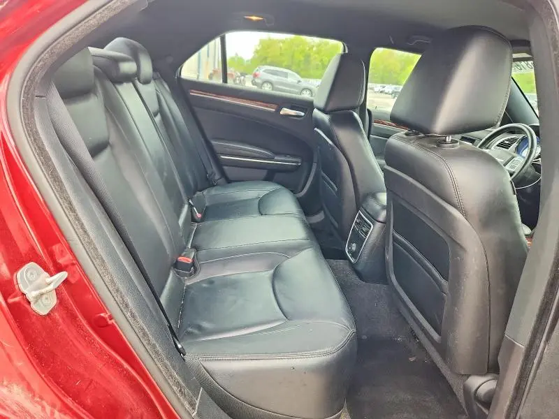 2013 CHRYSLER 300   