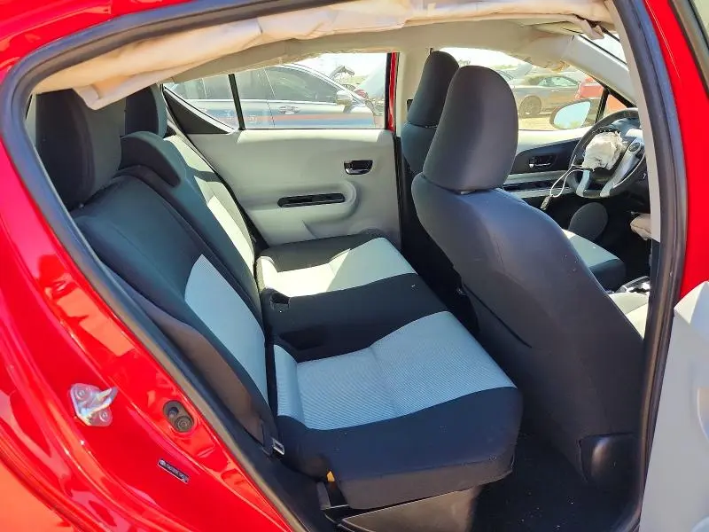 2014 TOYOTA PRIUS C THREE  