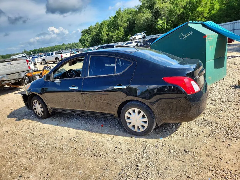 2012 NISSAN VERSA S  