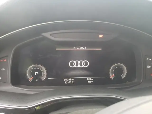 2020 AUDI Q8 PREMIUM   