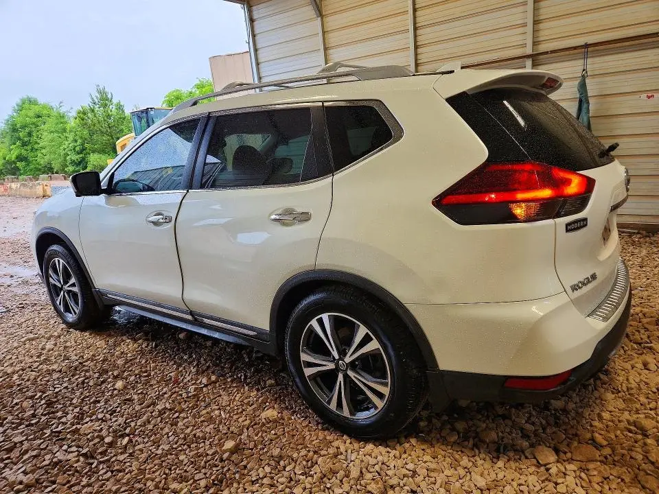 2017 NISSAN ROGUE S  