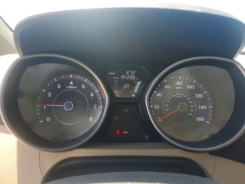 2012 HYUNDAI ELANTRA LIMITED  