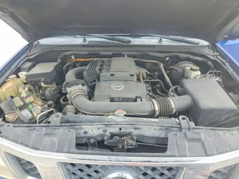 2012 NISSAN FRONTIER S  