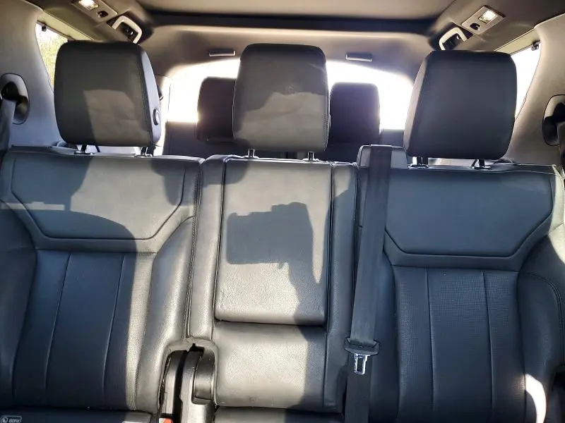 2019 LAND ROVER DISCOVERY SE  