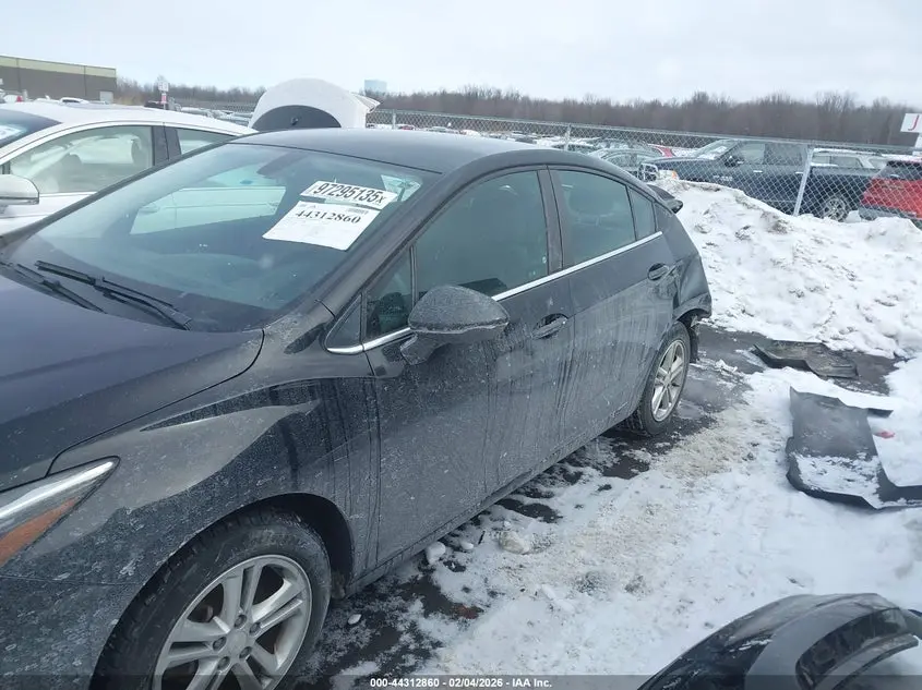 2018 CHEVROLET CRUZE LT AUTO