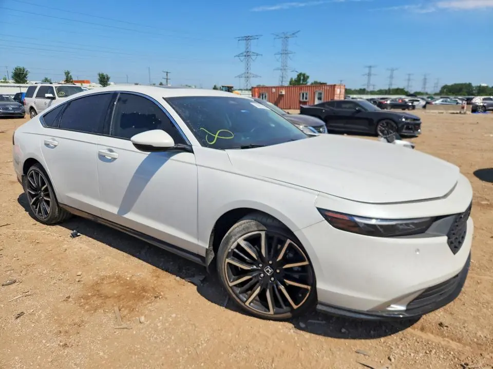 2023 HONDA ACCORD TOURING HYBRID  