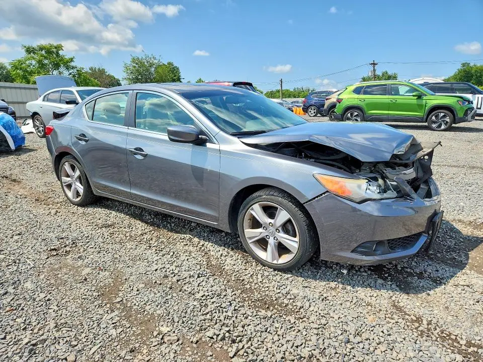 2013 ACURA ILX 20 PREMIUM  