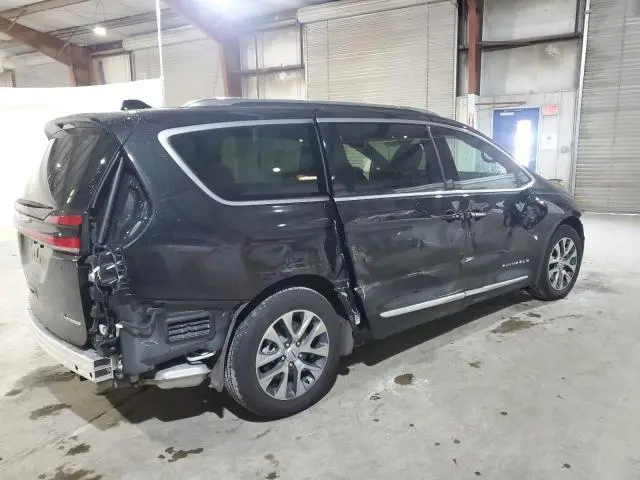 2023 CHRYSLER PACIFICA HYBRID PINNACLE  
