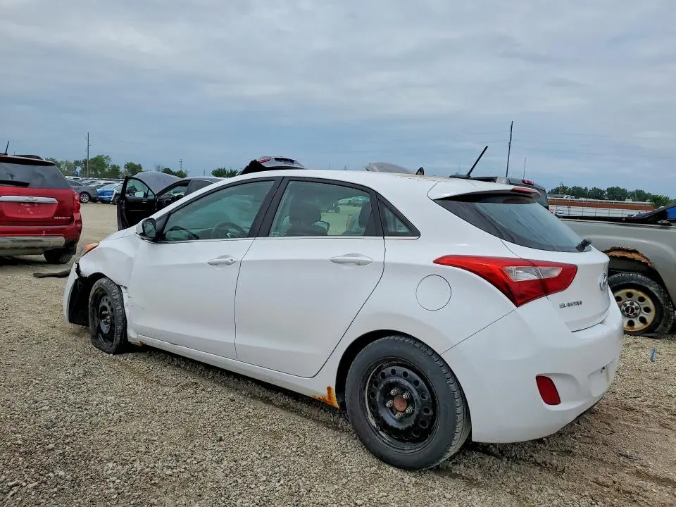 2016 HYUNDAI ELANTRA GT BASE  