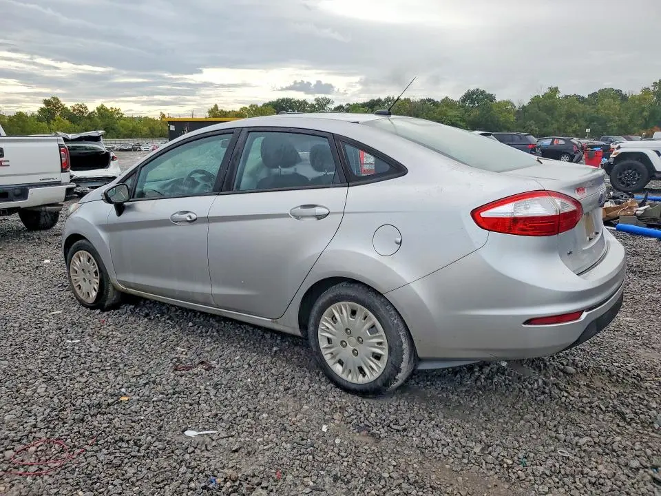 2014 FORD FIESTA SE  