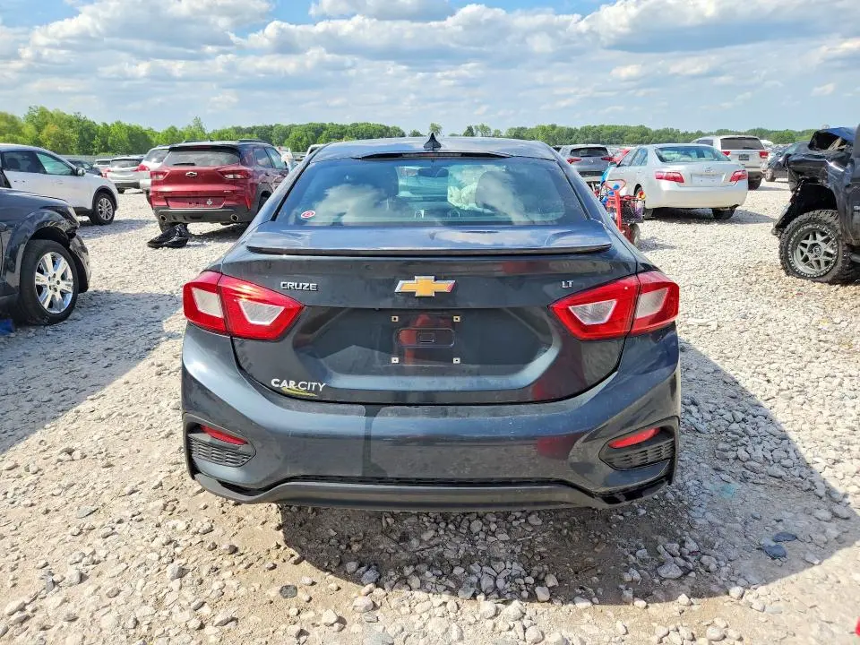 2018 CHEVROLET CRUZE LT  