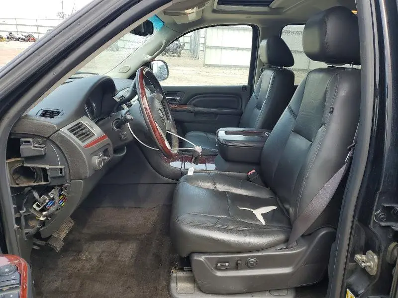 2014 CADILLAC ESCALADE LUXURY  