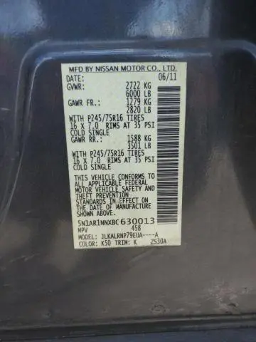 2011 NISSAN PATHFINDER S  