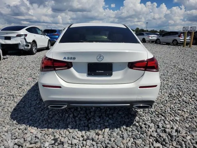 2021 MERCEDES-BENZ A 220  