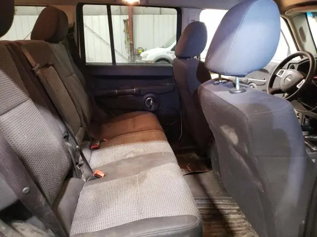 2010 JEEP COMMANDER SPORT