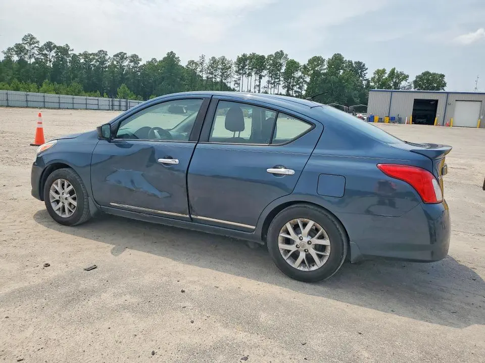 2016 NISSAN VERSA 1.6 SV  