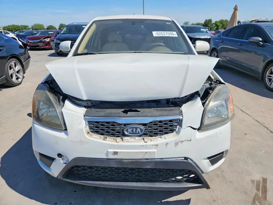 2011 KIA RIO LX  