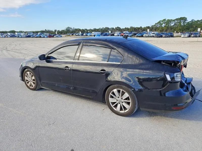 2016 VOLKSWAGEN JETTA SE  