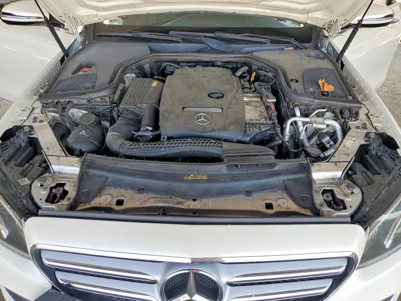 2017 MERCEDES-BENZ E 300  