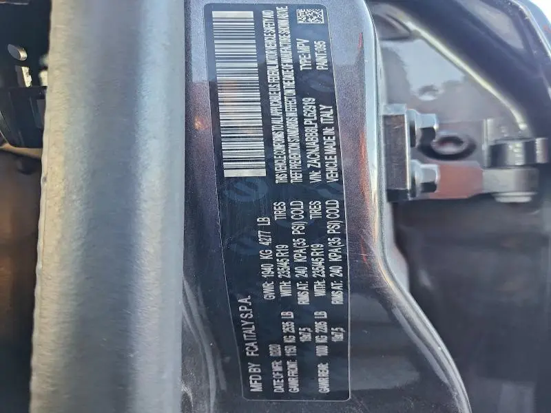 2020 JEEP RENEGADE LATITUDE  