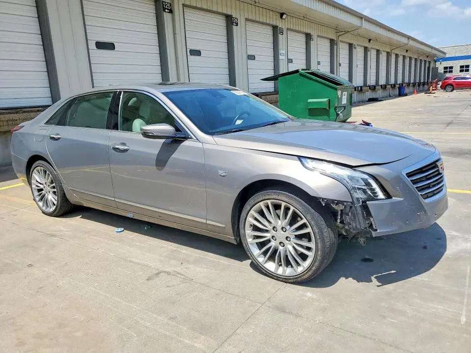 2017 CADILLAC CT6 LUXURY  