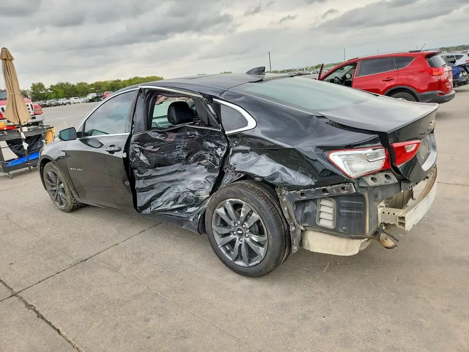 2017 CHEVROLET MALIBU LT  
