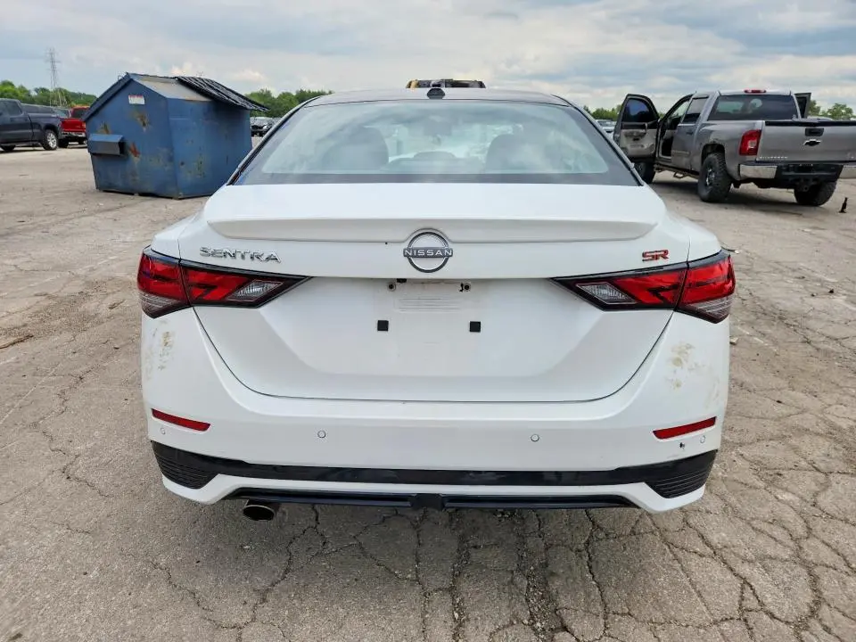 2025 NISSAN SENTRA SR  