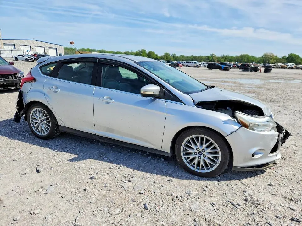 2012 FORD FOCUS SEL  