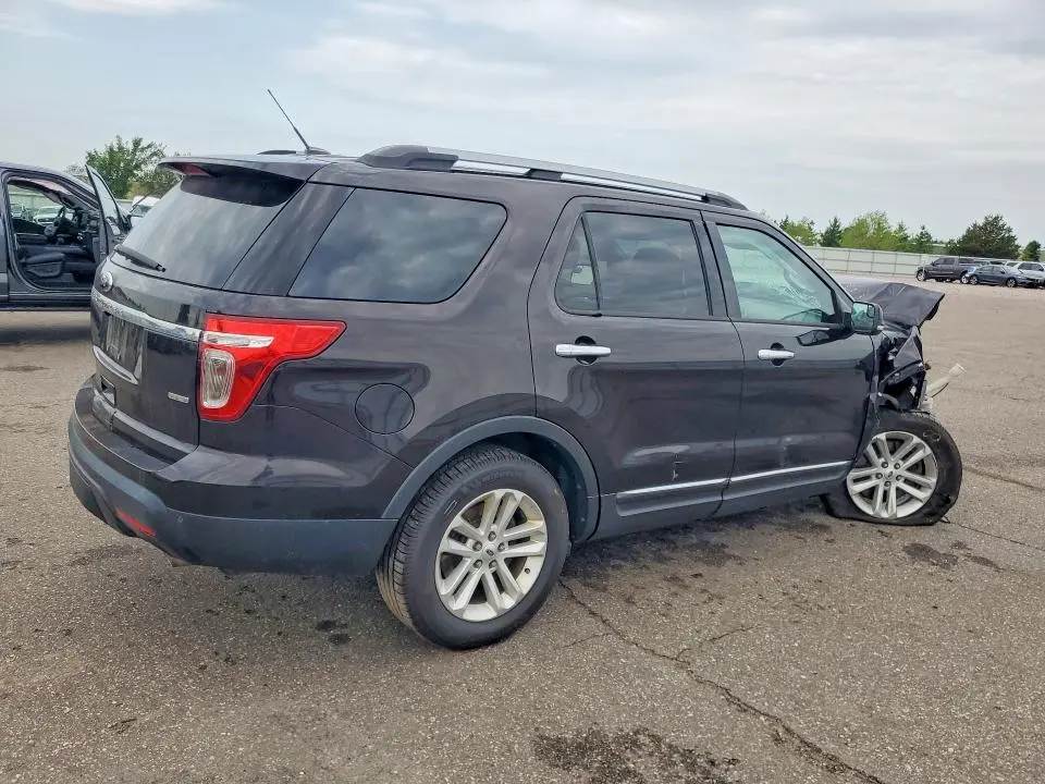 2013 FORD EXPLORER XLT  